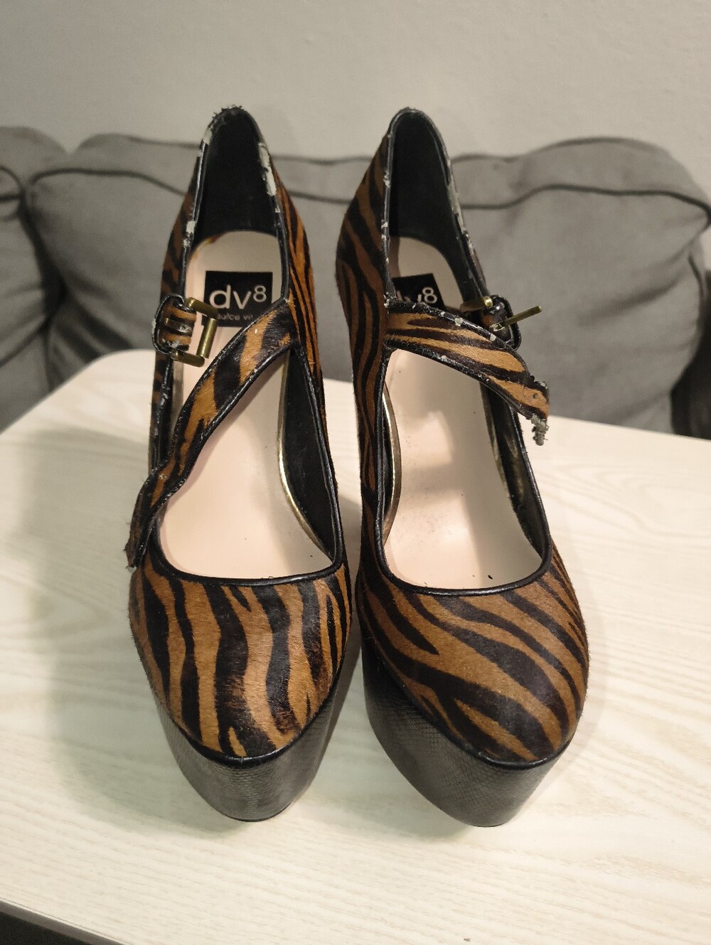 DV8 by Dolce Vita Tiger Print Mary Jane Heels – Size 8 - Picture 2 of 6